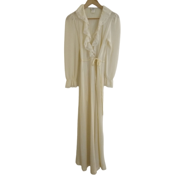 Vtg Lace Peignoir Dressing Gown - Picture 7 of 15